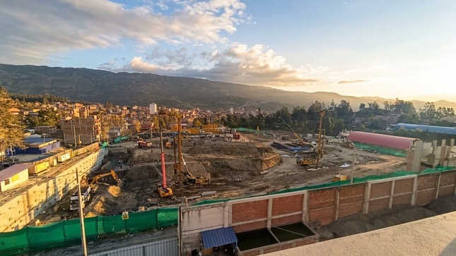 Pronis avanza con 1602 pilotes para el nuevo hospital de Chota