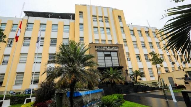 Perú habilita 20 servicios de salud para que empresas los ejecuten vía Obras por Impuestos