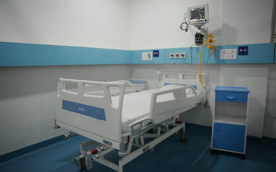IMSS y CFE vuelven a poner energía y conectividad hospitalaria en la agenda